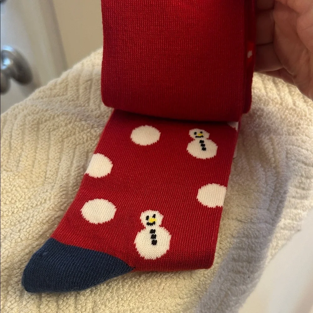 2 Pair Santa and Snowmen Red and Blue Holiday Crew Socks Size 4-10